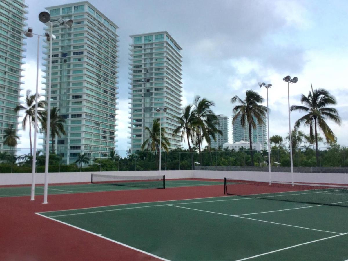 Apartamentos Grand Venetian Puerto Vallarta Exteriör bild