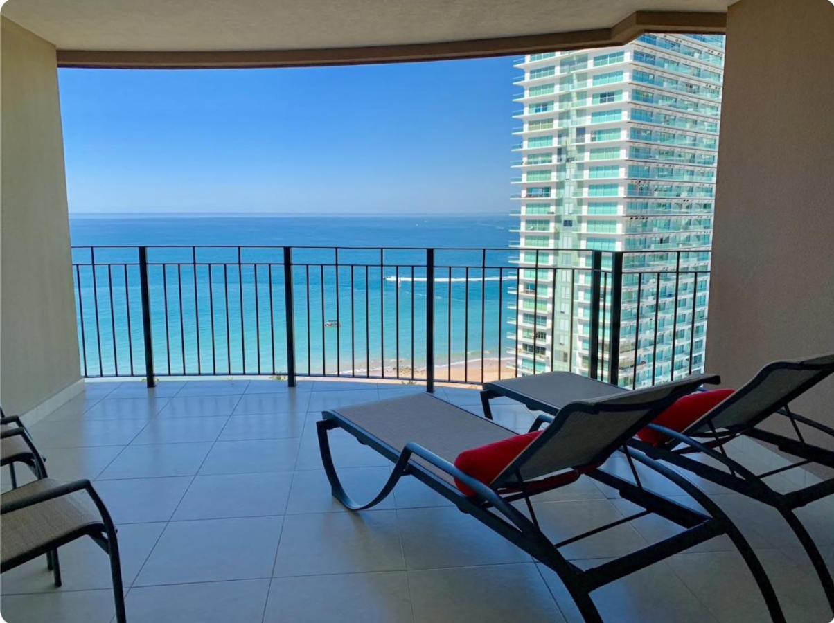 Apartamentos Grand Venetian Puerto Vallarta Exteriör bild