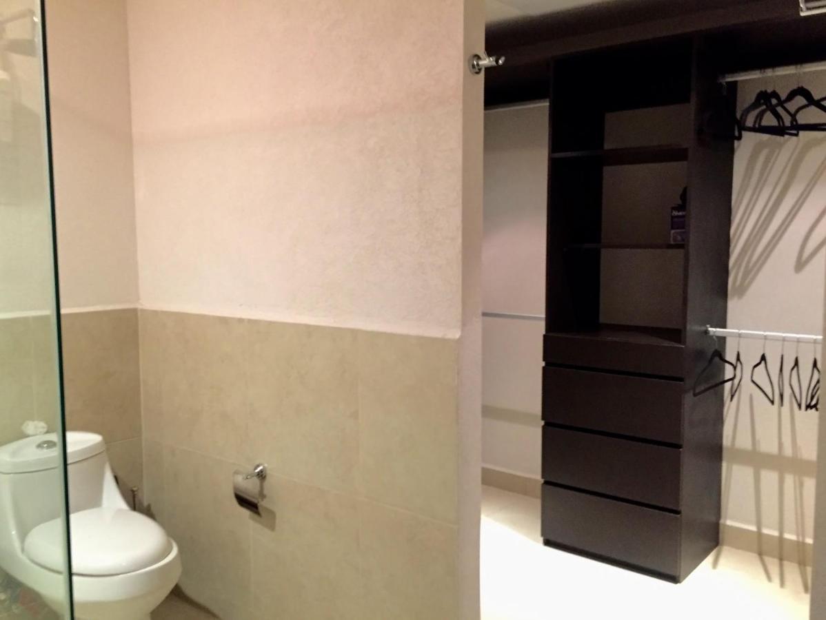 Apartamentos Grand Venetian Puerto Vallarta Exteriör bild