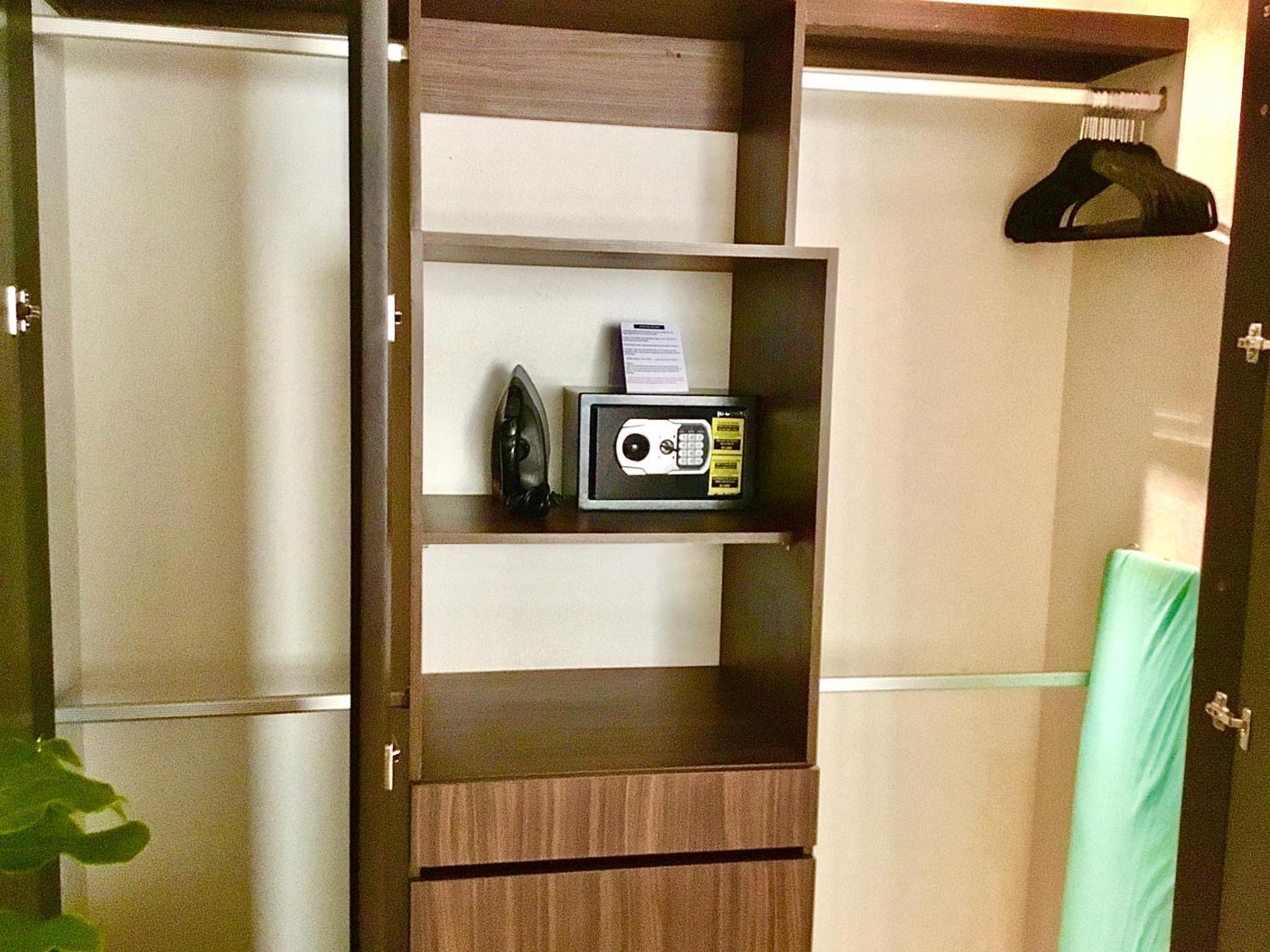 Apartamentos Grand Venetian Puerto Vallarta Rum bild